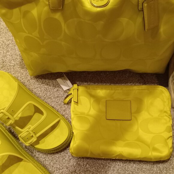 Coach Matching Bundle Set - Picture 2 of 8